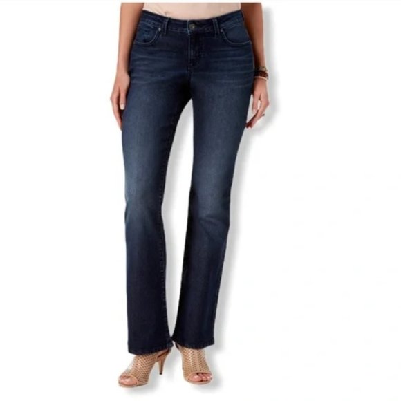 Style & Co. Denim - NWT Style & Co Curvy Boot Leg Medium-Dark Blue Stream Wash Jeans | Size 6